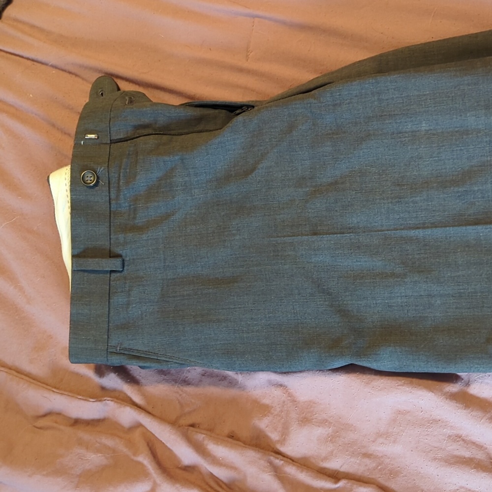 Men's Slacks / Dress Pants 32 waist x 30 length